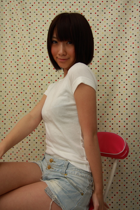 2010030704
