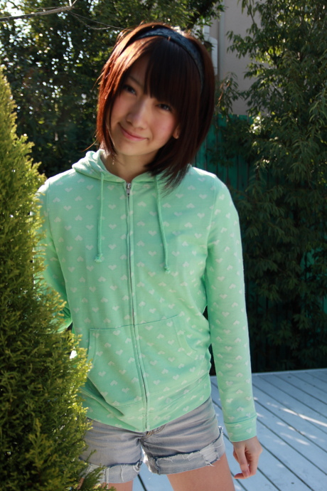 2010033004