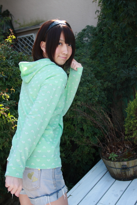 2010033009