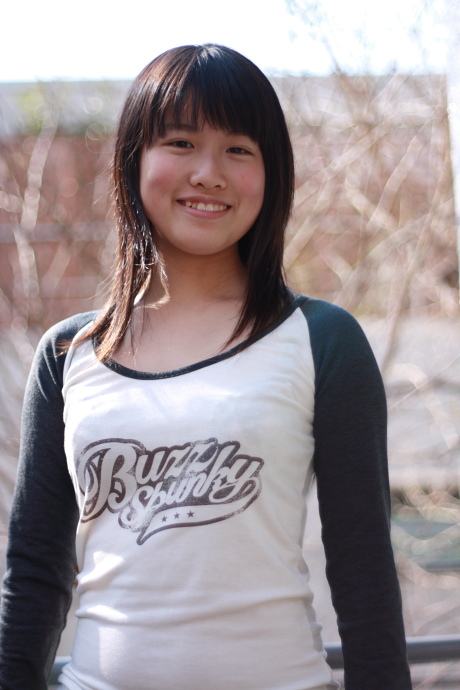 2010040411