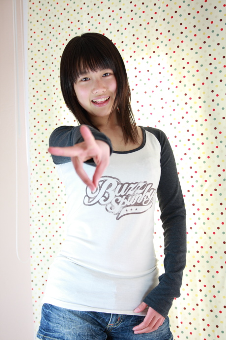 2010040819