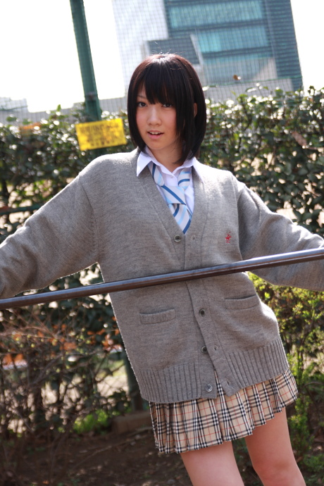 2010042204