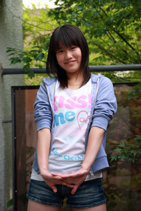 2010051211