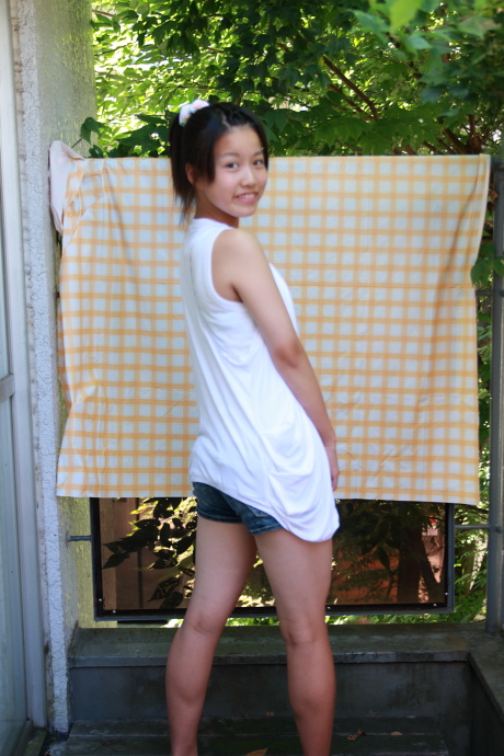2010072724