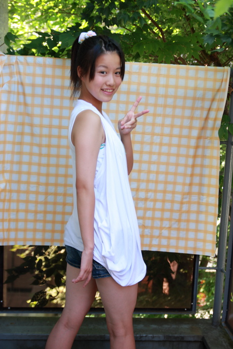 2010072728