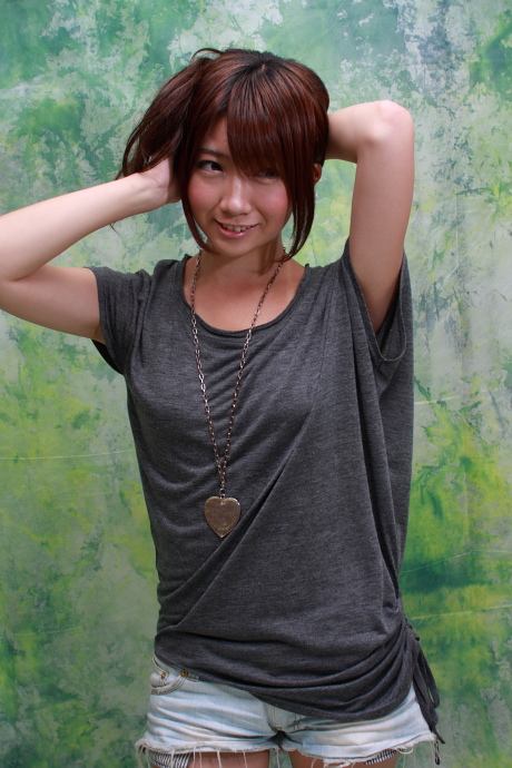 2010081904