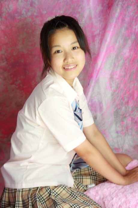 2010081928