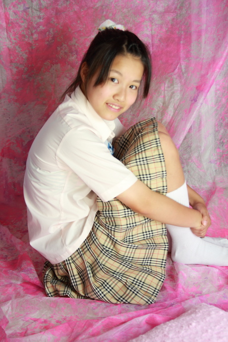 2010082027
