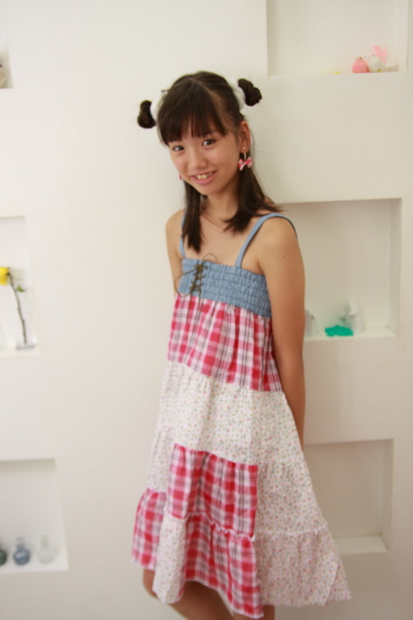 2010082305