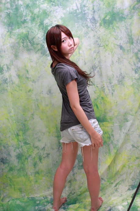 2010082323
