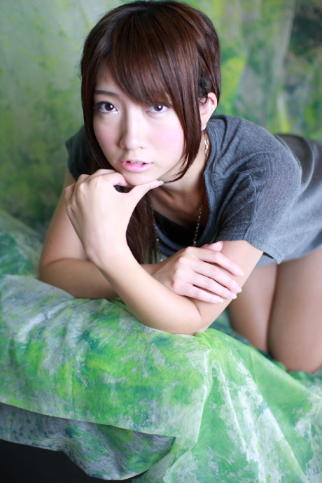 2010090228