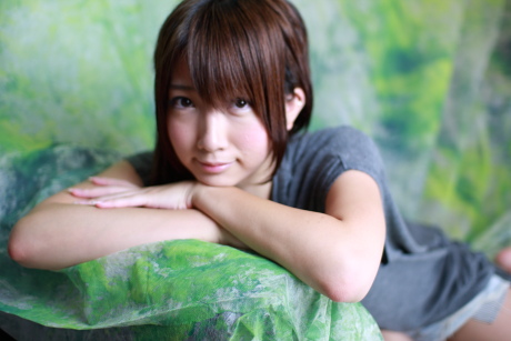 2010090327