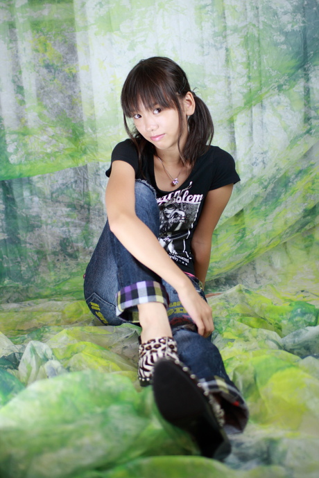 2010090832