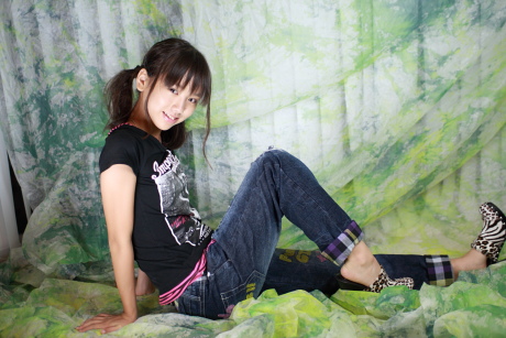 2010092702