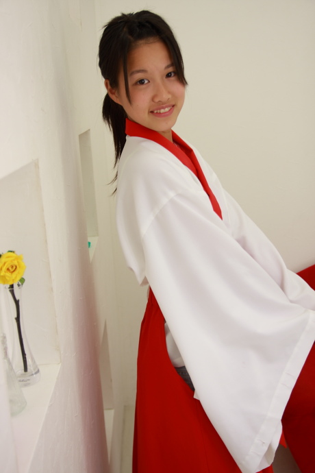 2010092711