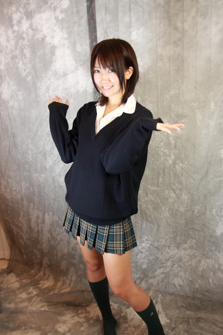 2010102236