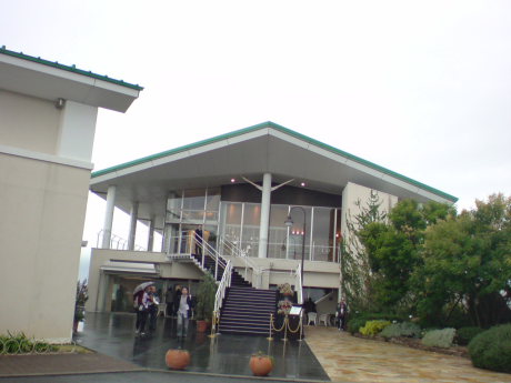2010112636