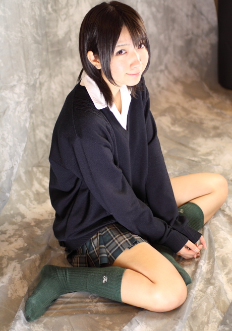 2010121021