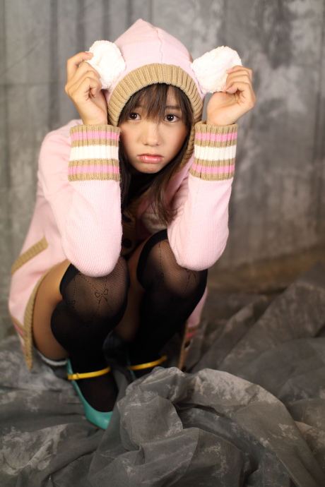 2010121106