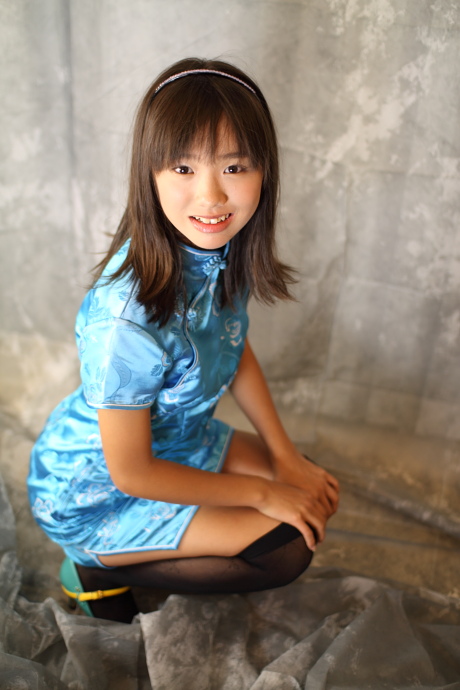 2010122306