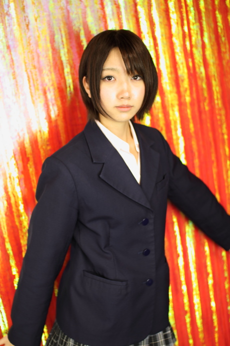 2011022228