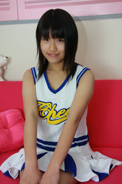 2011022412