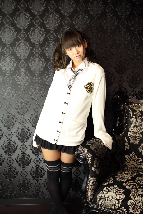 2011030304