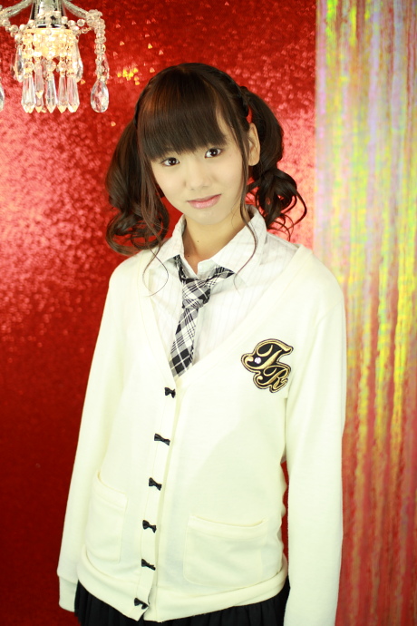 2011030704