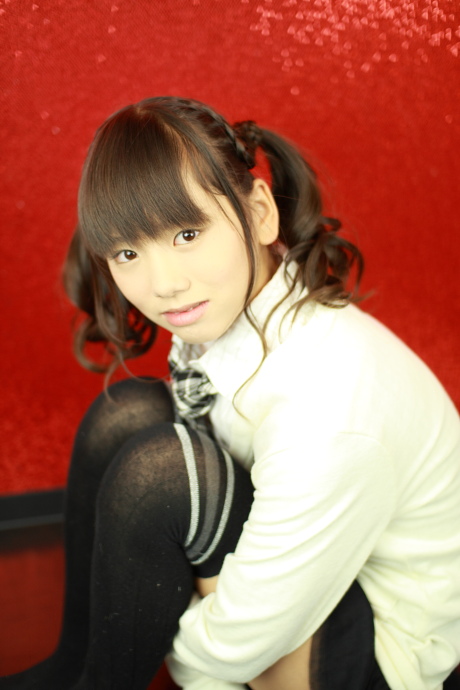 2011030806
