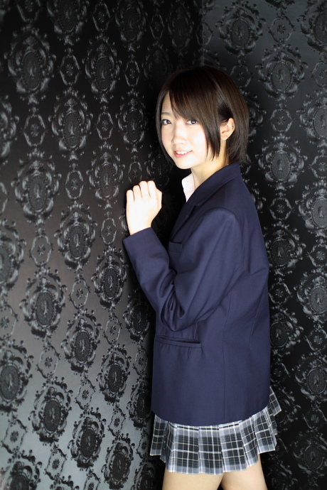 2011030825