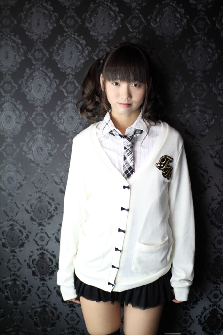 2011030903