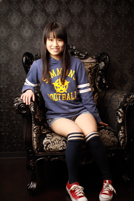 2011032027