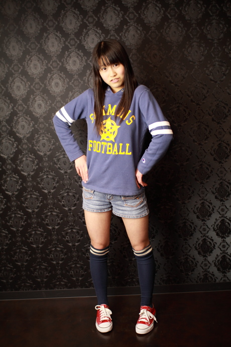 2011032817