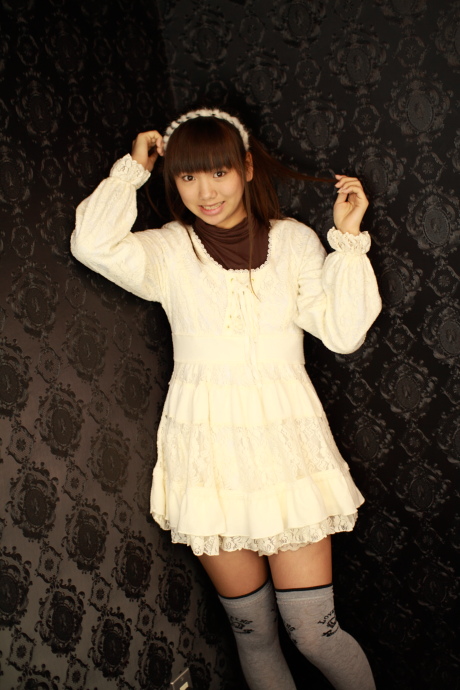2011032922