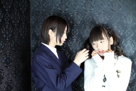 2011033001