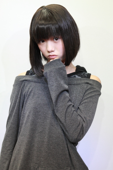 2011040208