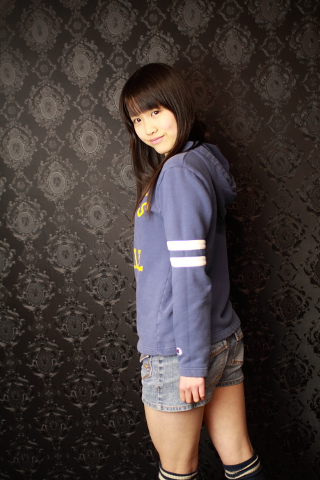 2011040211