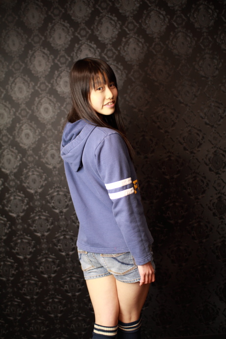 2011040619