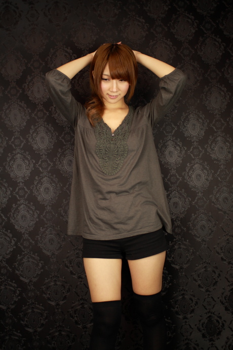 2011040724
