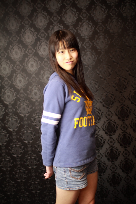 2011040817