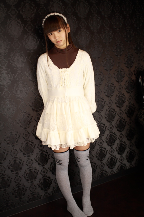 2011041308