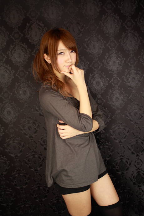 2011041323