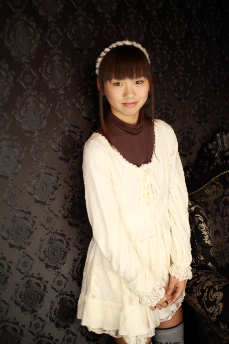 2011042208