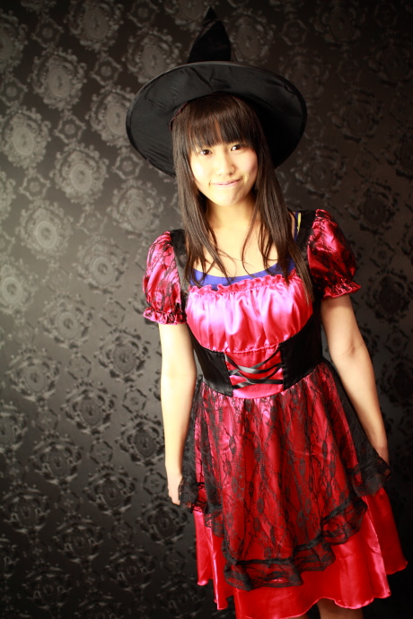 2011042218