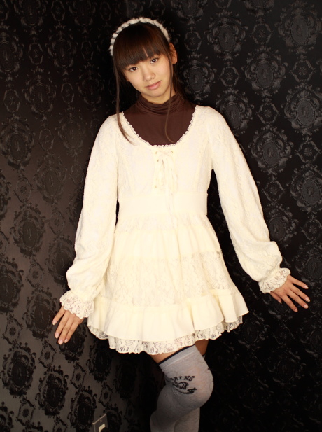 2011042501