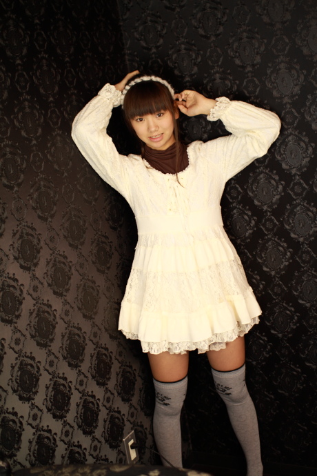 2011042603