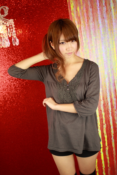 2011042723