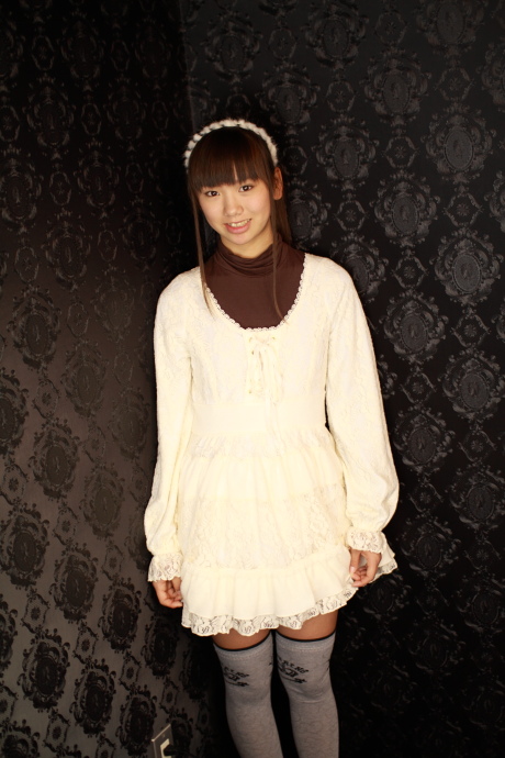 2011042803