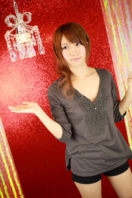 2011042923
