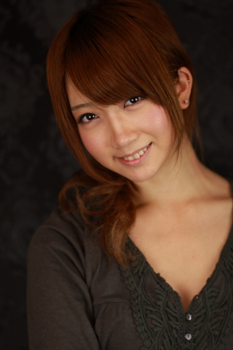 2011051927